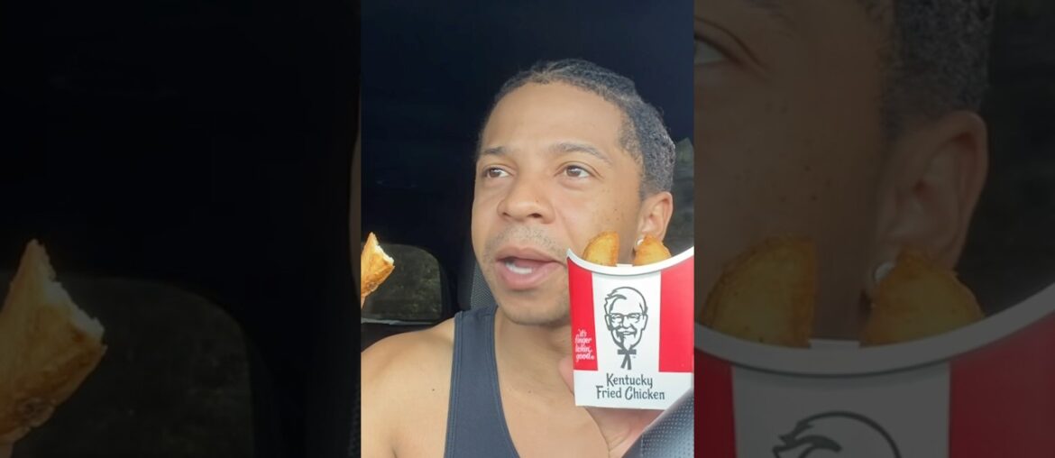 KFC NEW SPICY BACON CHICKEN TWISTER REVIEW #foodie #fastfood #food #KFC