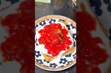 25g Protein Eggless Strawberry French Toast 🍓