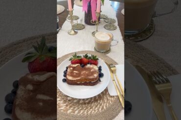 French Toast estilo Tiramisú ☕🍞 | Desayuno Fácil y Delicioso #Shorts
