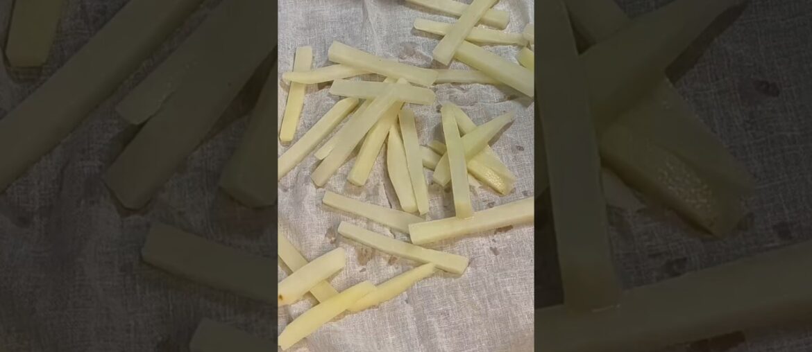 Aloo Fries  🍟🍟 | French fries | Ramadan Kareem | Iftar snacks