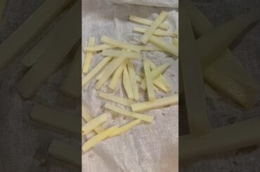 Aloo Fries  🍟🍟 | French fries | Ramadan Kareem | Iftar snacks