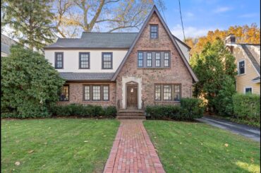 22 Brackett Road Newton, MA | ColdwellBankerHomes.com