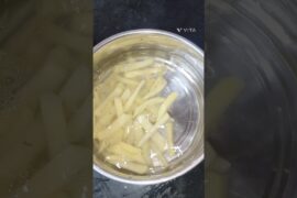 yummy french fries😋🍟#shorts#shortsfeed#ytshorts#youtube#viral#food#cooking#bhavaniarunfamilyvlogs#