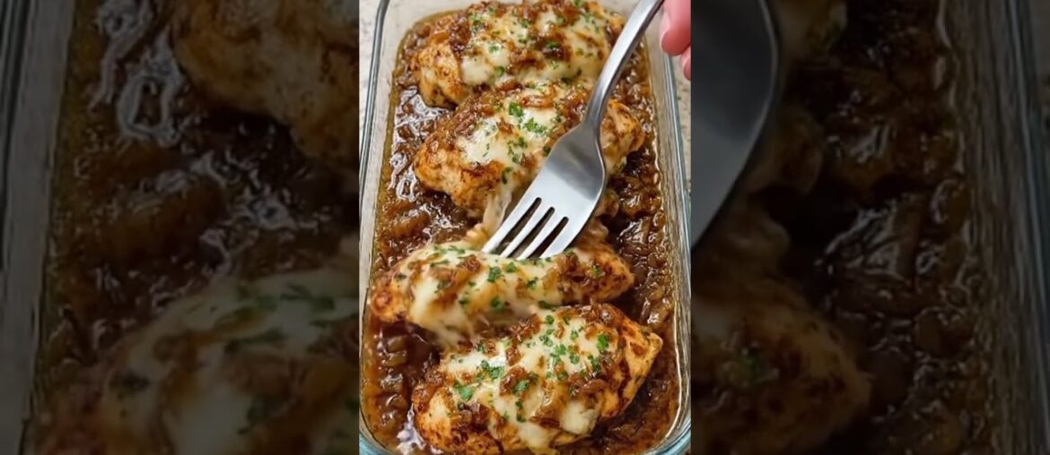 French Onion Smothered Chicken #youtubeshorts #recipe #bonnecuisine #cheesecake #explore #food