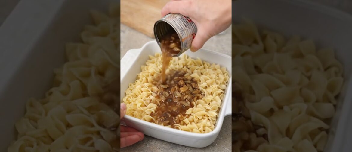 French Onion Noodle Casserole 🍜🧅 French Onion Noodle Casserole 🍜🧅