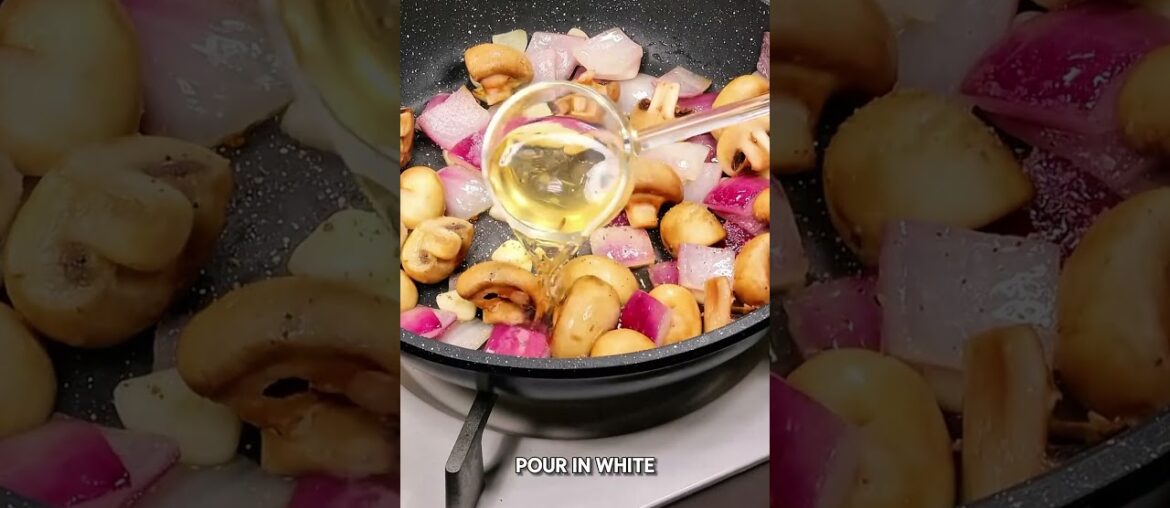 Creamy French Chicken Stew With Mushrooms - Restaurant Style Comfort Food #chickenrecipes #stew