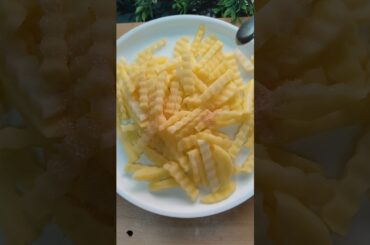 Crazy french fries #food #recipe #cooking #easyrecipe #foodie #bolleywoodsong #homemade 🥰