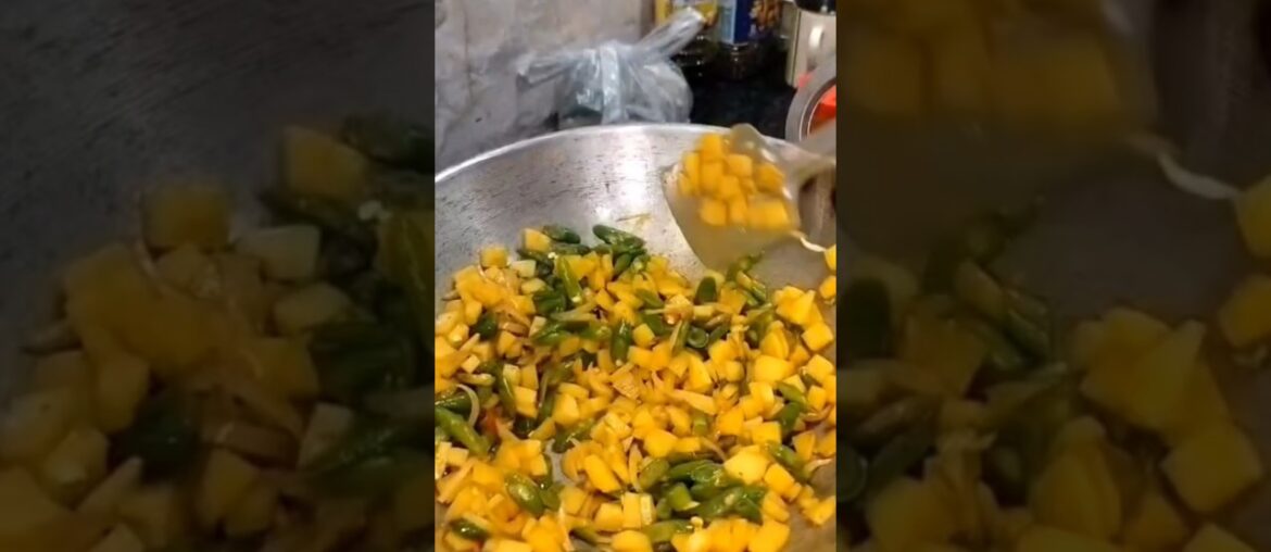 French beans with potato fry 🥔😋// aloo aur beans recipe 👌#ytshorts #shortvideo #minivlog #viral ...