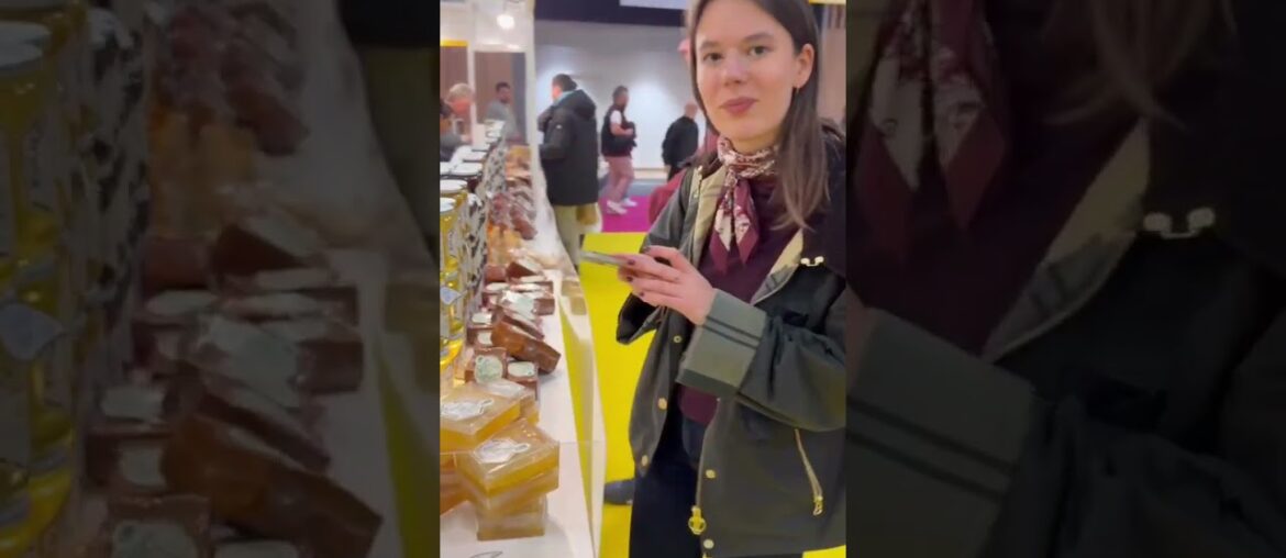 Let's Go On A Colour Walk 📸