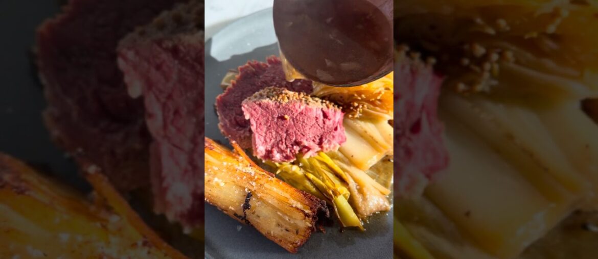 Slow Cooked Corned Beef & Hash (St. Patrick’s Day Recipe) Slow Cooked Corned Beef & Hash (St. Patrick’s Day Recipe)