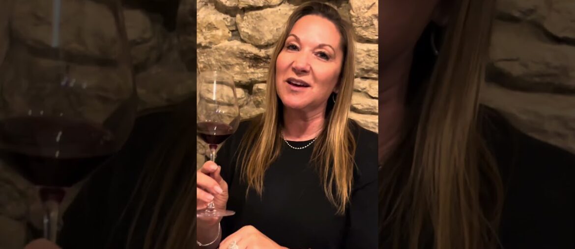 Book your tour! Link in bio #foodtour #matmerci #food #paristravel #paris