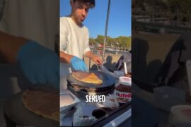 Nutella Crepe at Eiffel Tower🥞🇫🇷 | Famous Paris Street Food..#shorts #shortvideo #streetfood #paris