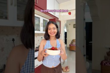 Eggless Strawberry French Toast 🍓✨