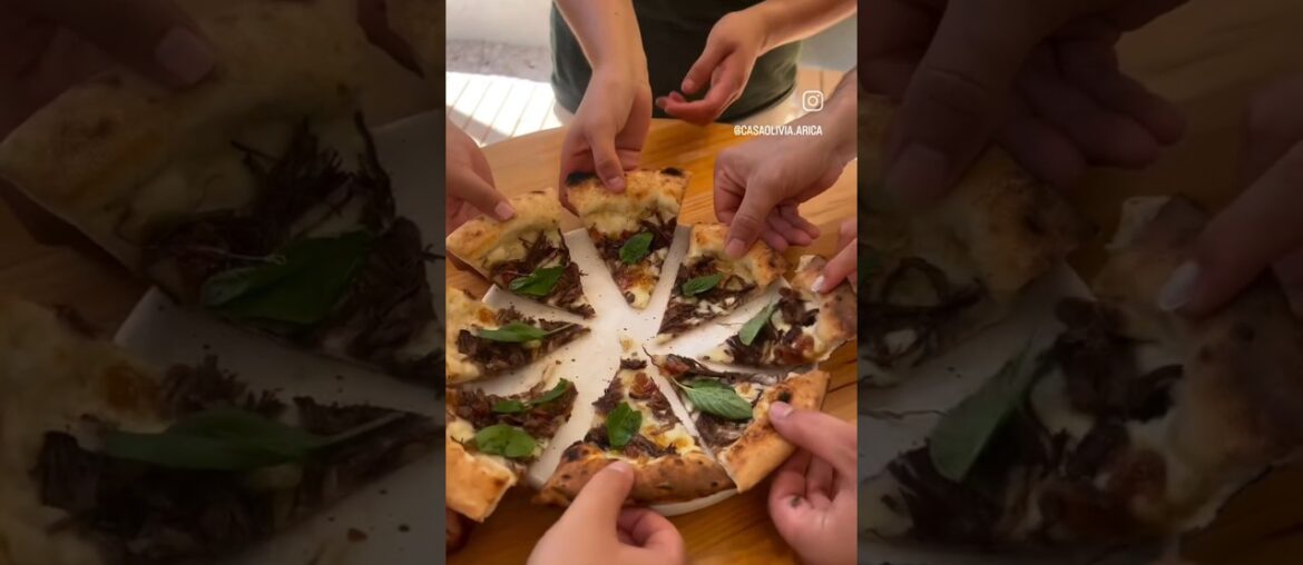 Pizza gourmet in Ispirazione gas fired oven Pizza Party