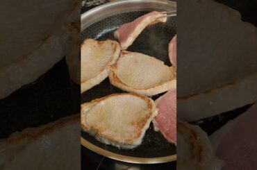 La salsa de este lomo al ajillo no tiene competencia #receta #comida #shorts #recipe #facilyrico