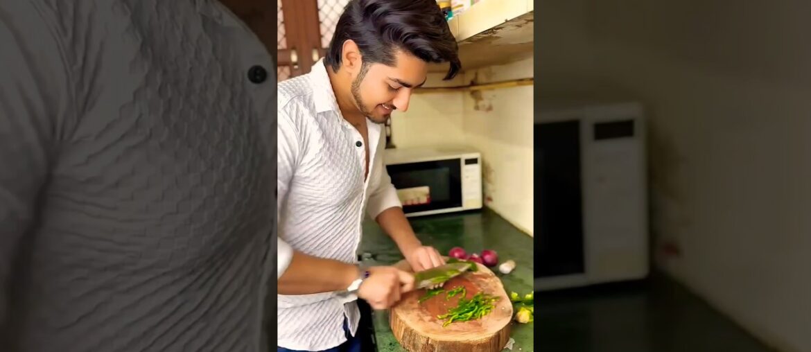 Day 87/100 Crispy Potato Fries 😋#EveningSnack #cooking #recipe #vlog #shortsfeed @loveneetvalecha