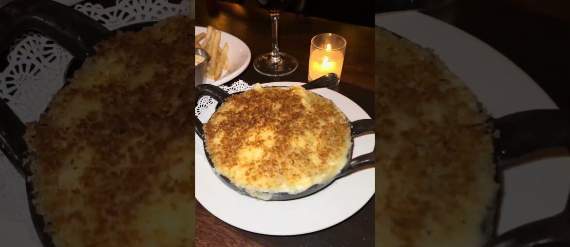 First time trying the viral French restaurant in Philadelphia, called Parc #LHEANDREW