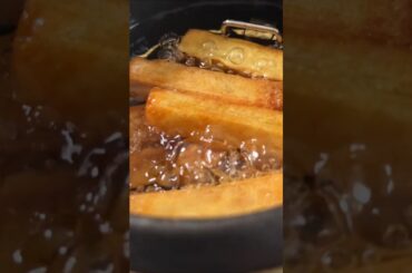 French Chefs Measured These Fries With a Ruler