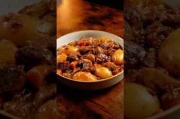 Easy Beef Bourguignon Recipe 🤤