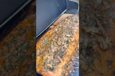 Seattle Style Smoked Salmon 🐟 #food #foodie #shorts