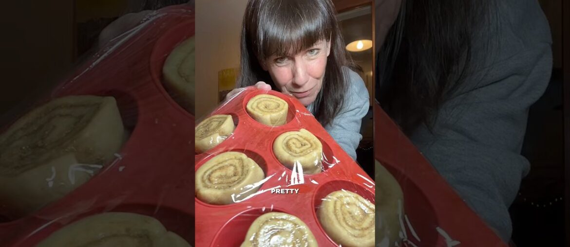 FRENCH BAKERY CINNAMON BUNS #alychalloner #cooking #bakery #cinnamoroll #shorts