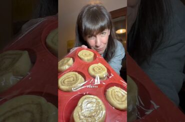 FRENCH BAKERY CINNAMON BUNS #alychalloner #cooking #bakery #cinnamoroll #shorts