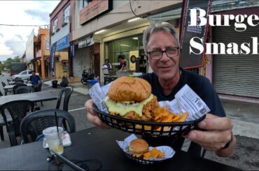 Easing Into a Malaysian Bicycle Tour: Windstorms, Smash Burgers, & Finding My Gear 🚲🇲🇾