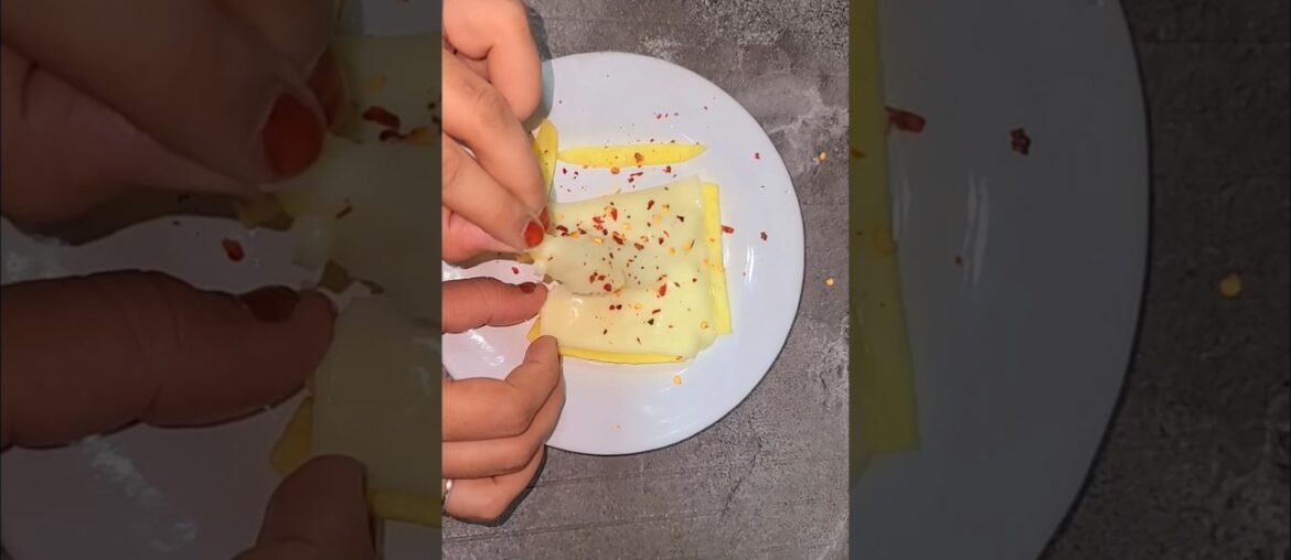 Fully Loaded Cheese French Fries 🧀🍟 | Cheesy Street Style Fries Recipe | Viral Food Short