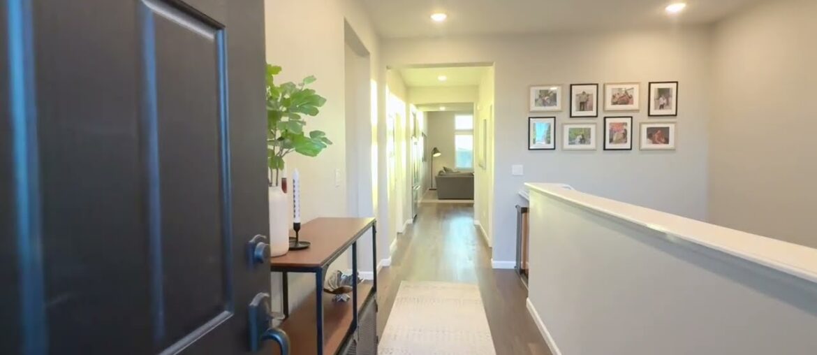 LYNN HODGES PRESENTS...15988 E 113th Ct. Commerce City, CO