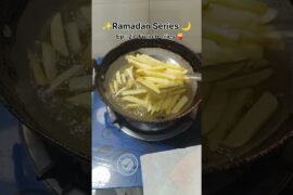The 2T Kitchen 😋👨‍🍳🔪: French fries 🍟 Recipe#trending#food#viral #shorts#frenchfries#youtubeshorts