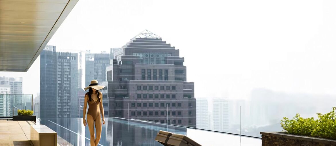 COMO Metropolitan Singapore, Luxury 5-Star Hotel on Orchard Road | 4K Hotel Tour & Review