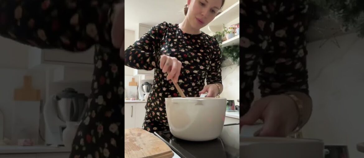 ad 🎄 Host like a French - Ultimate French Christmas « Plat de Resistance »