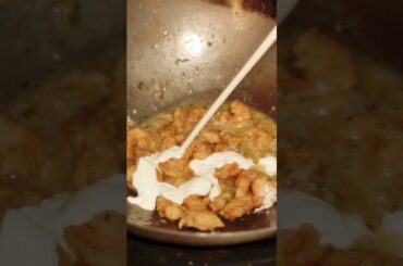 French Cream Garlic Prawns | Creamy Garlic Seafood Recipe | Food Republic Kitchen Marvels