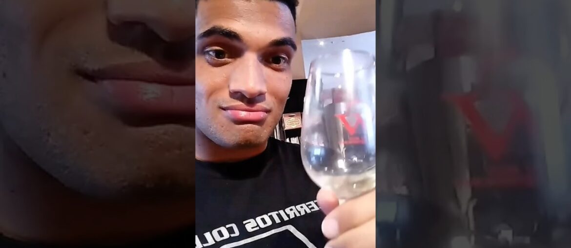 Foodie Festival 🍻 🍷 🧀 #throwback #2017 #travelvlog #faith #french #culture #vlog #gridiron