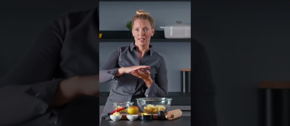 Hinter der berühmten Tarte Tatin steckt eine der charmantesten Techniken der französi… Hinter der berühmten Tarte Tatin steckt eine der charmantesten Techniken der französi...