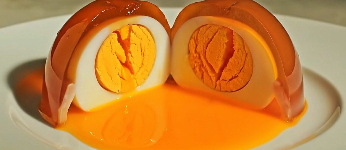 How to Make Oeufs en Gelée | Stunning French Egg Aspic Recipe How to Make Oeufs en Gelée | Stunning French Egg Aspic Recipe