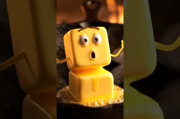 Transform bland loaf bread into a stunning American style French toast in just 5 minutes