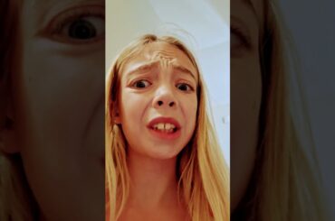 eat French food for the first time #croissant