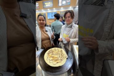 फ़्रांस से आई है अपनी डिश बनाने के लिए 🤩 #trend #trending #viral #viralvideo #youtubeshorts