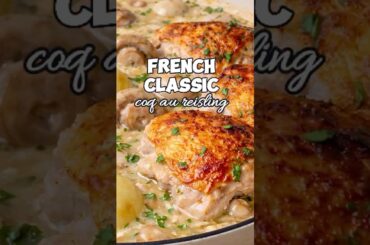 Better than Coq au Vin? 👀🇫🇷 #coqauriesling #onepanmeals #chickenrecipe