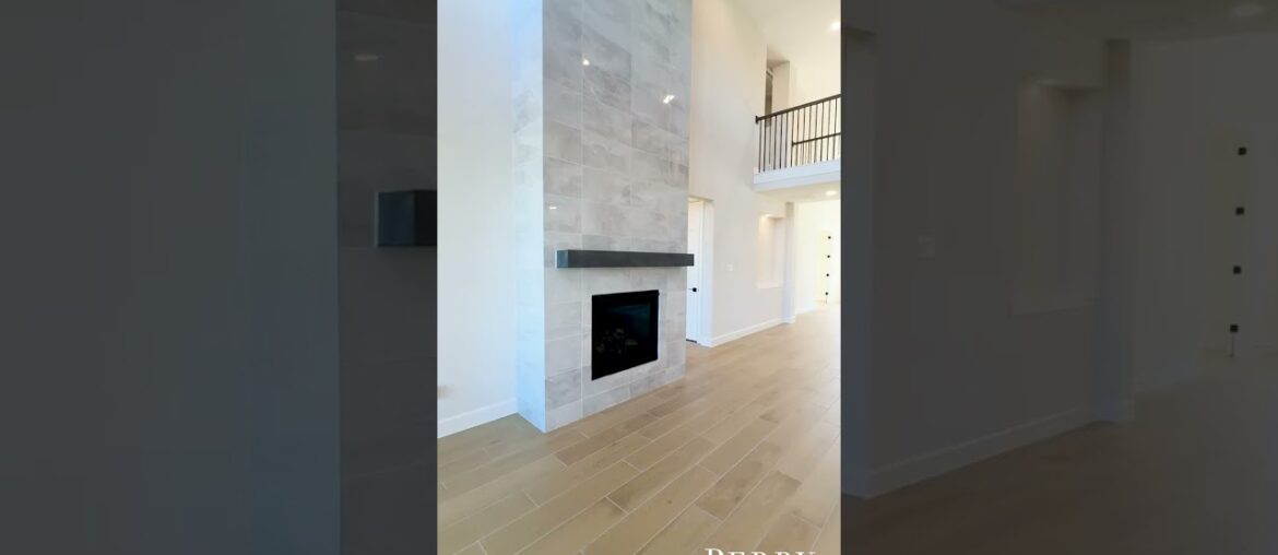 Spacious Single Family Home with Theatre Room | Bulverde, TX | Real Estate Video