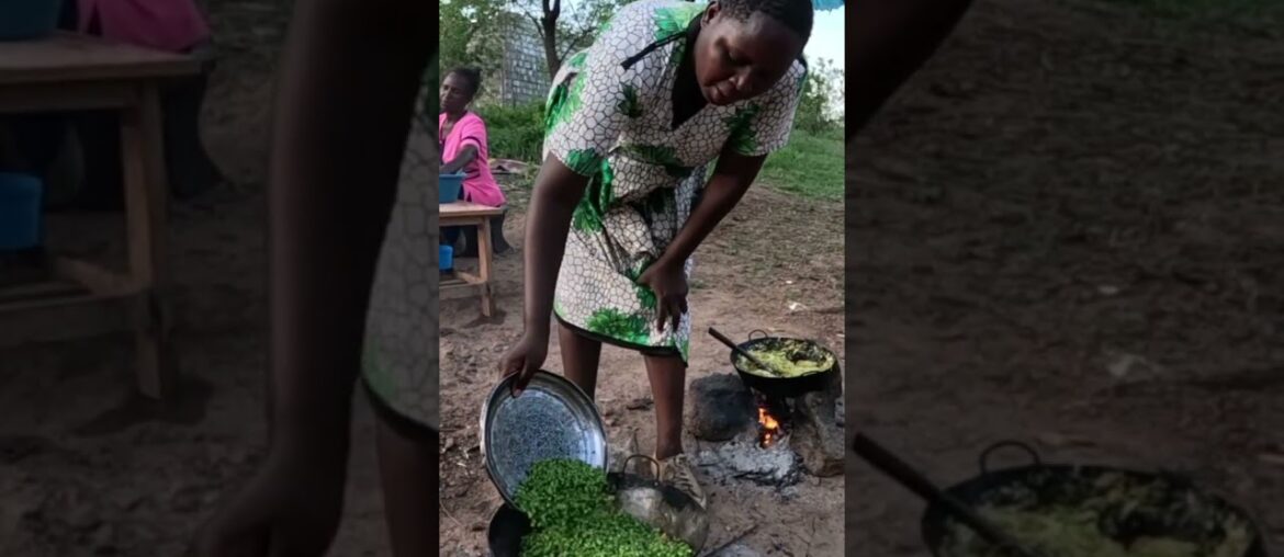 African village cooking and lifestyle, cooking yummiest french beans for dinner