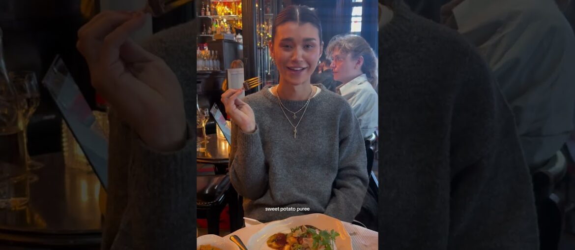 a lunch in Paris I NEVER wanted to end 🇫🇷🥂 #parisfood #foodies