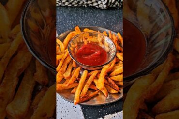 Garlic Spicy French Fries ☺️☺️ #food #rajasthani #cooking #streetfood #reels #recipe #gaon #shorts