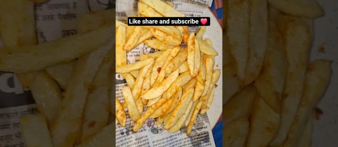 French fries crispy and delicious homemade 😋 😍 #French fries #baccho kki recipe#lunch box#tiffin