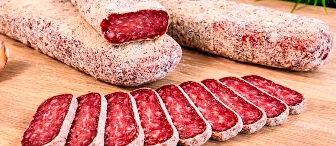 I don't buy sausage anymore! Grandma Showed Me How to Make Homemade Sausage!