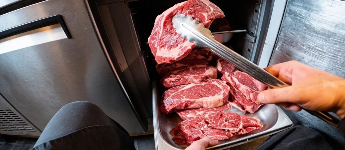 POV from the grill station inside a real French restaurant kitchen 🇫🇷🔥