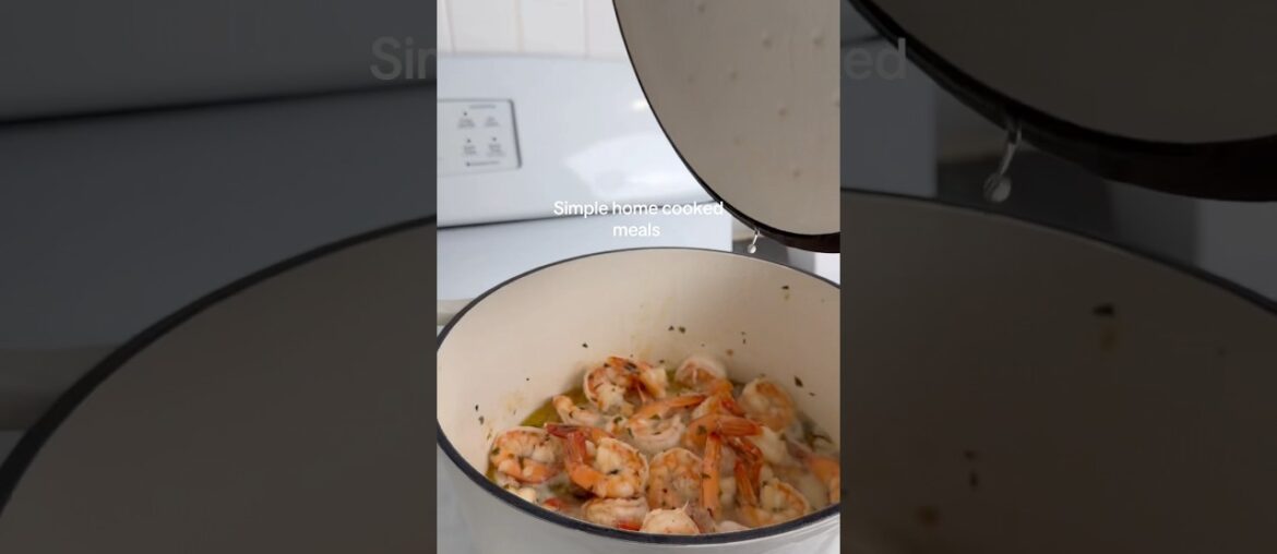 Showing these gourmet meals 🥰 #dutchoven #recipes #cookwithme #cooking #fyp