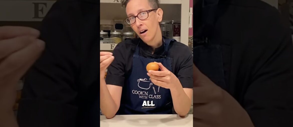 Difference Between French & American Eggs