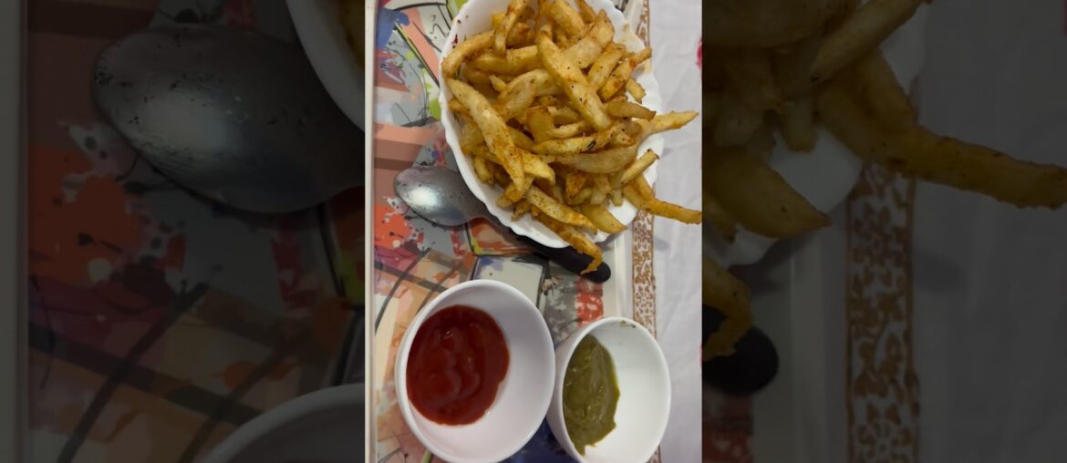 Chiya ne bhi khaye French fries #minivlog #vlog #dailyvlog #cutebaby #food #family #viral #shorts